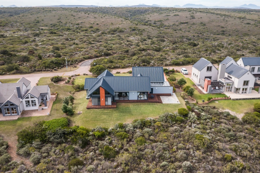 3 Bedroom Property for Sale in Nautilus Bay Western Cape